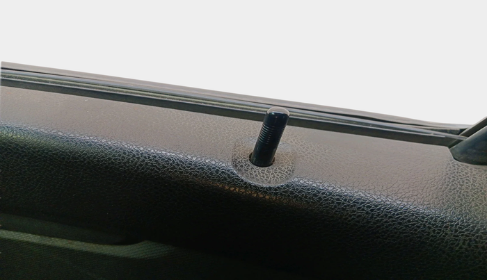 2017 Renault Kwid RXT 1.0, Petrol, Manual, 78,464 km, interior