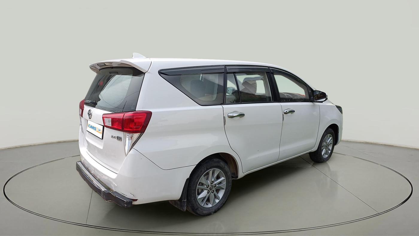 2017 Toyota Innova Crysta 2.4 GX 7 STR, Diesel, Manual, 1,41,111 km, exterior