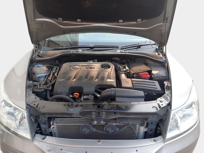 2011 Skoda Laura ELEGANCE 2.0 TDI CR AT, Diesel, Automatic, 96,880 km, exterior