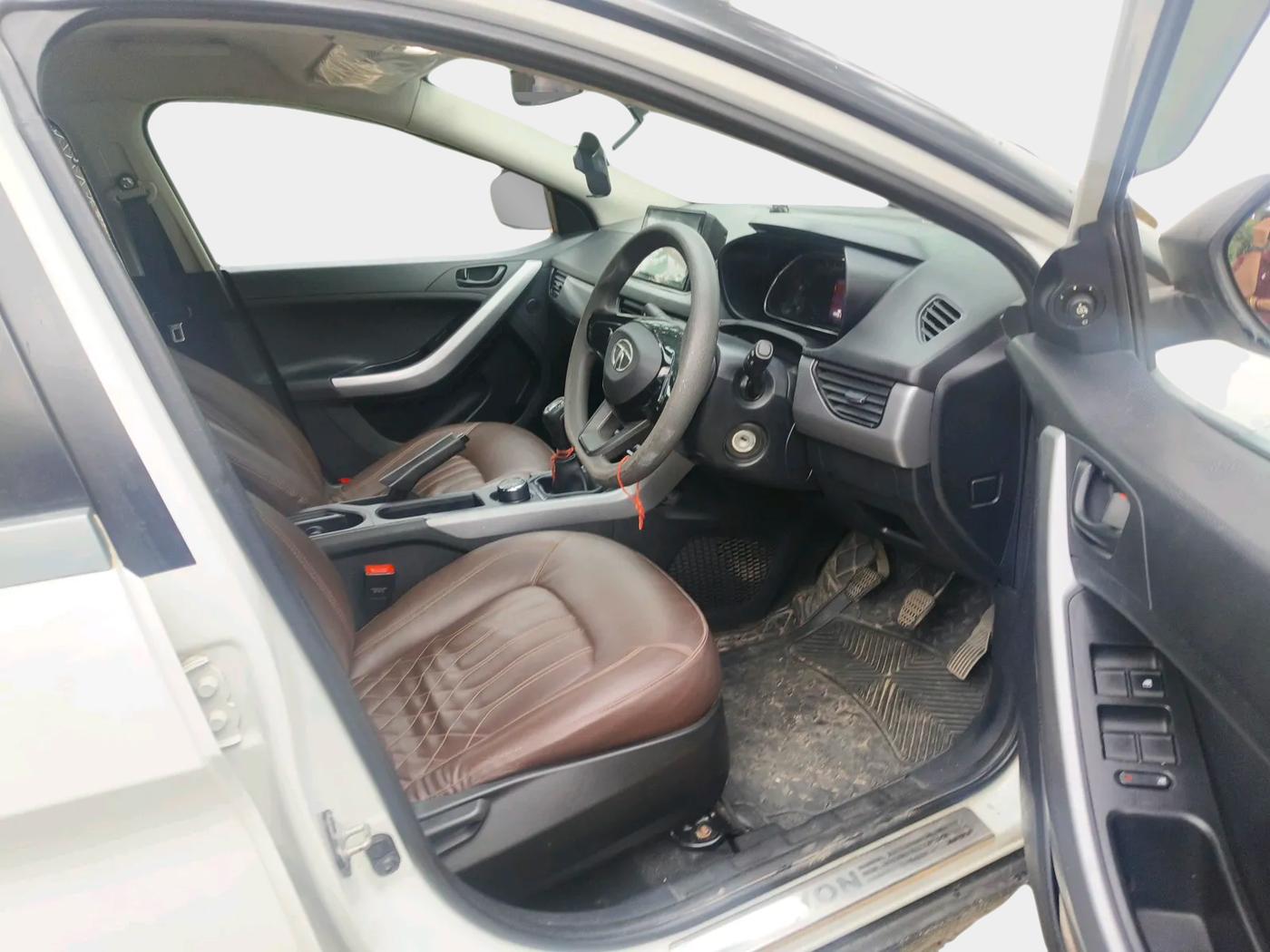 2021 Tata NEXON XM PETROL, Petrol, Manual, 44,900 km, interior