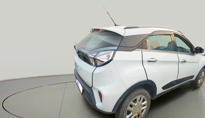 2020 Tata NEXON XM PETROL, Petrol, Manual, 42,940 km, exterior