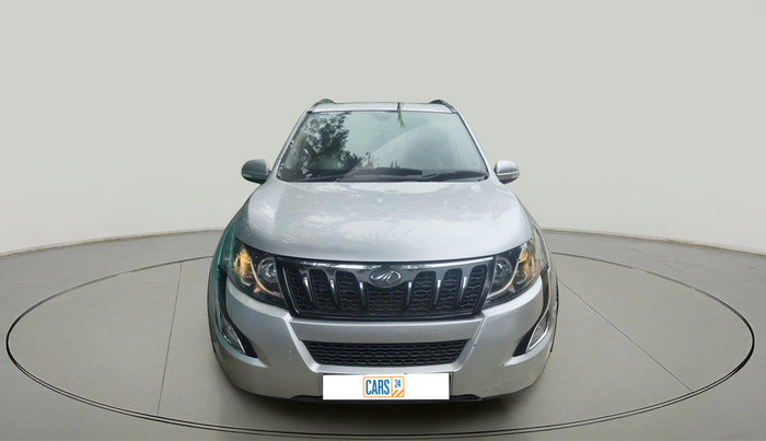 2016 Mahindra XUV500 W10, Diesel, Manual, 1,24,117 km, exterior