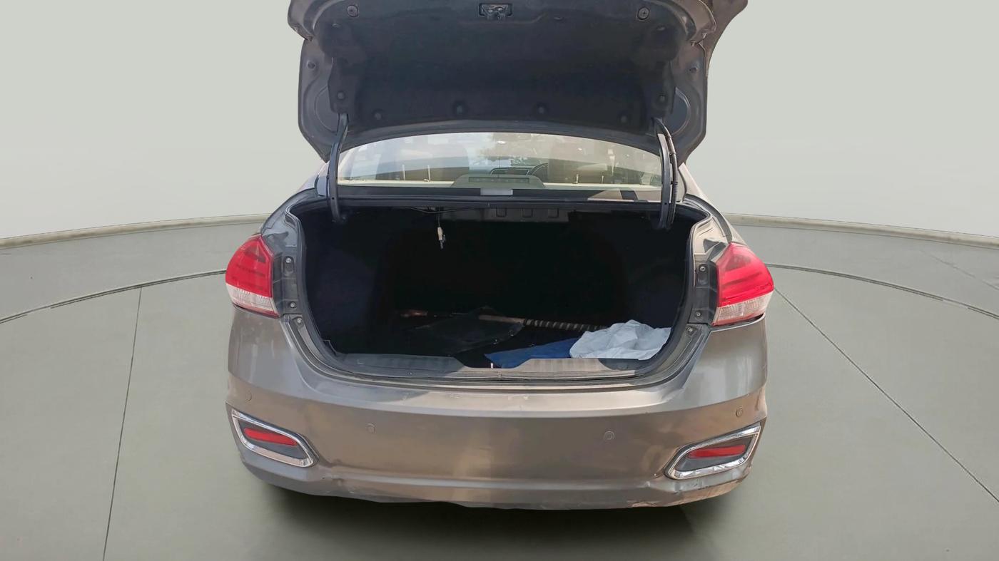 2018 Maruti Ciaz ALPHA 1.5 SHVS PETROL, Petrol, Manual, 1,16,630 km, exterior
