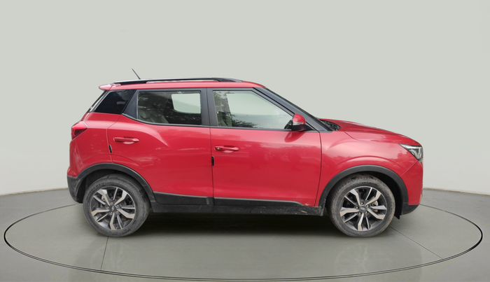 2021 Mahindra XUV300 W8 (O) 1.5 DIESEL AMT, Diesel, Automatic, 55,707 km, exterior