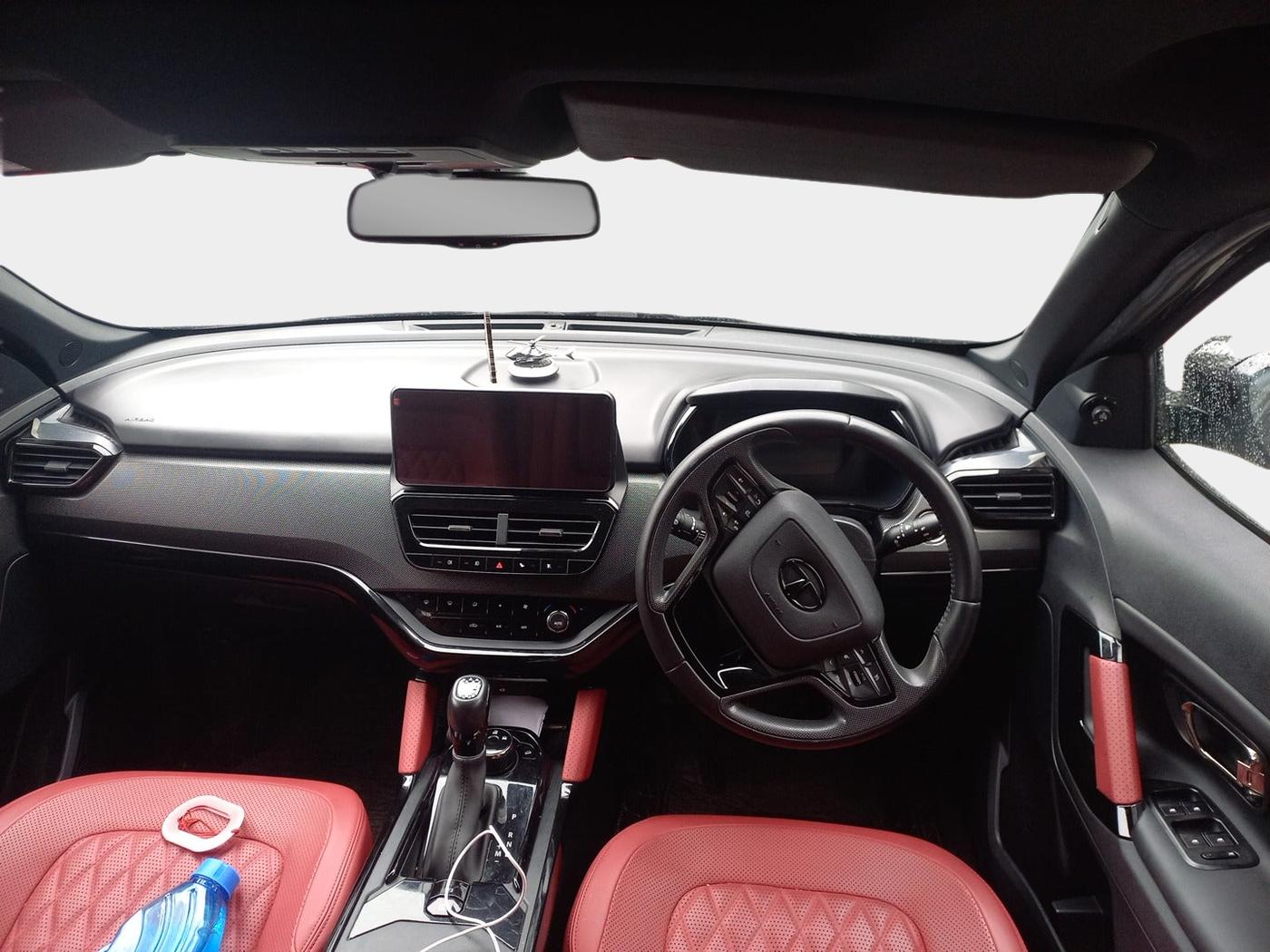 2023 Tata Harrier XZA PLUS RED DARK EDITION , Diesel, Automatic, 20,101 km, interior