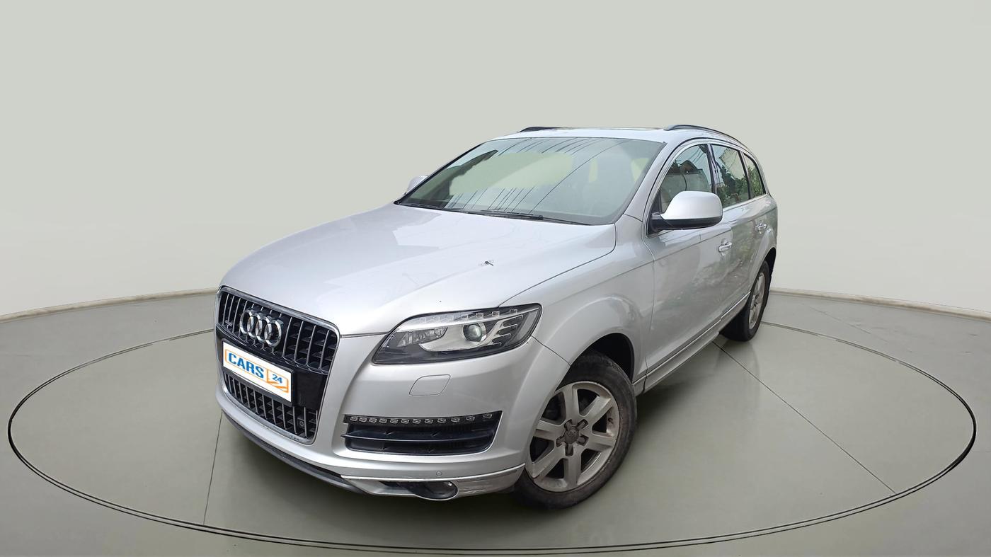 2011 Audi Q7 3.0 TDI QUATTRO, Diesel, Automatic, 1,56,402 km, exterior