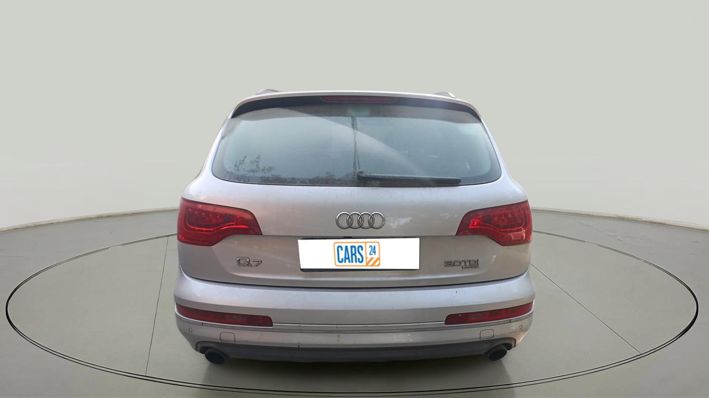 2011 Audi Q7 3.0 TDI QUATTRO, Diesel, Automatic, 1,56,402 km, exterior