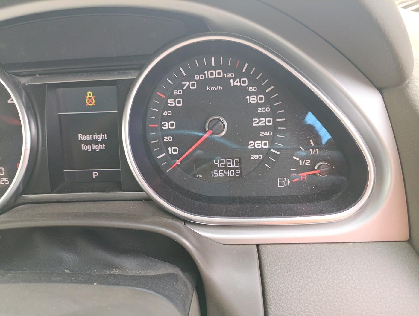 2011 Audi Q7 3.0 TDI QUATTRO, Diesel, Automatic, 1,56,402 km, interior