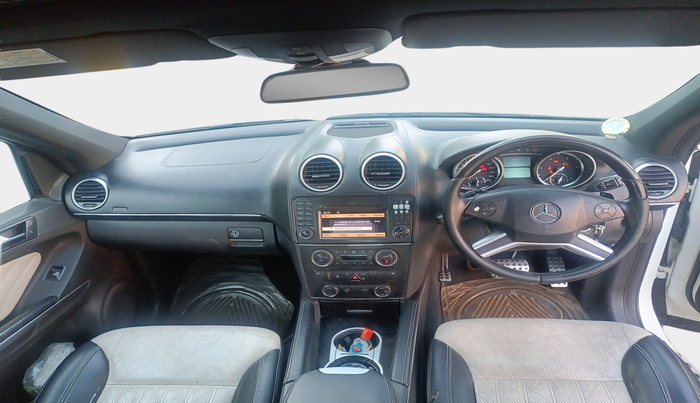 2012 Mercedes Benz GL Class 350 CDI GRAND EDITION, Diesel, Automatic, 1,51,570 km, interior