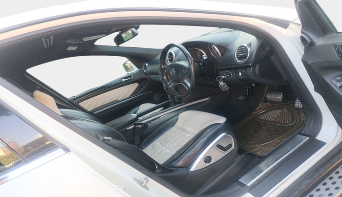 2012 Mercedes Benz GL Class 350 CDI GRAND EDITION, Diesel, Automatic, 1,51,570 km, interior