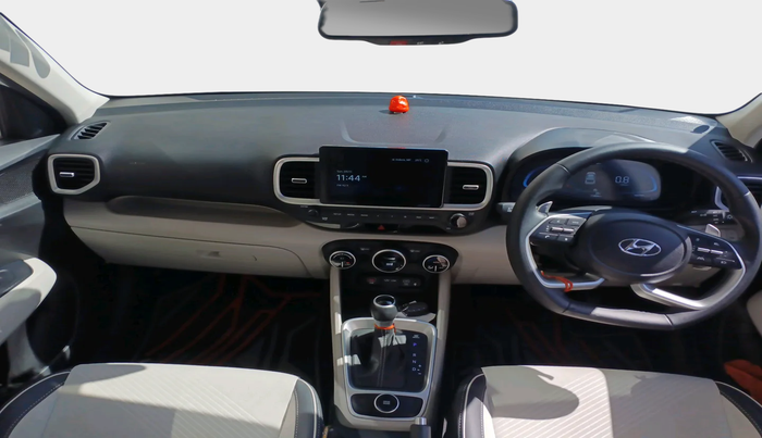 2024 Hyundai VENUE SX (O) 1.0 TURBO DCT, Petrol, Automatic, 11,806 km, interior