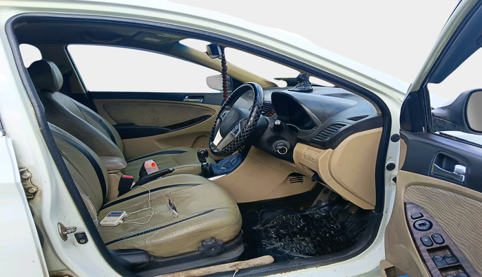 2012 Hyundai Verna FLUIDIC 1.6 CRDI SX, Diesel, Manual, 1,06,960 km, interior
