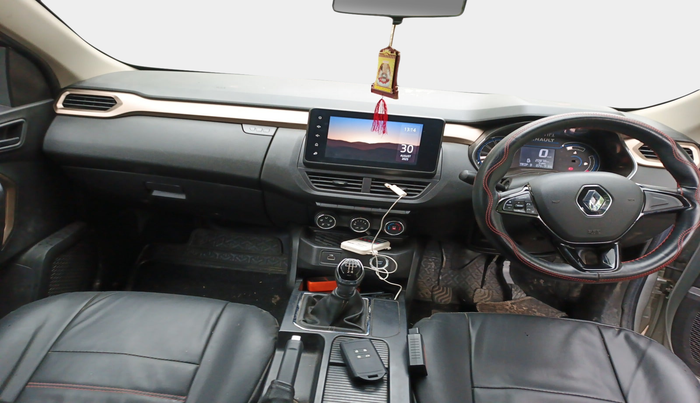 2022 Renault Kiger RXT MT, Petrol, Manual, 2,10,000 km, interior