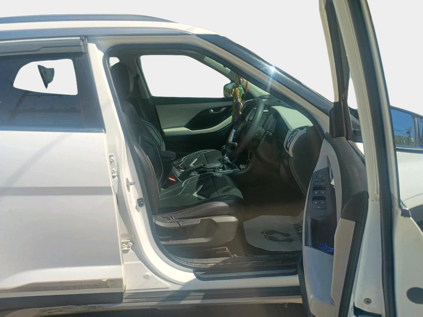 2022 Hyundai Creta SX 1.5 PETROL, Petrol, Manual, 61,200 km, interior
