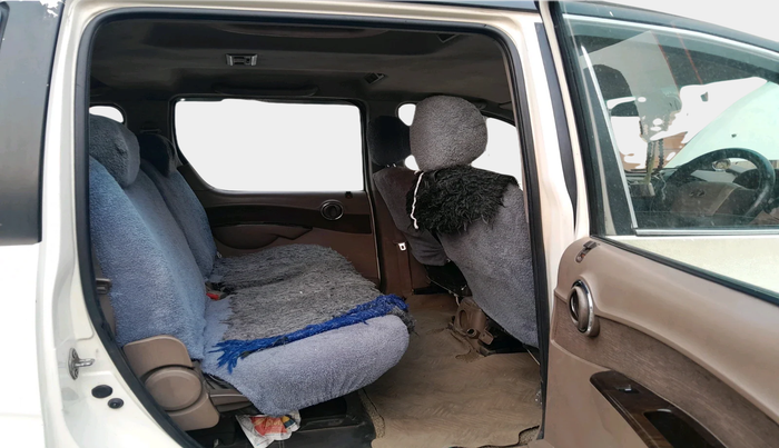 2012 Mahindra Xylo E8 ABS, Diesel, Manual, 1,35,097 km, interior