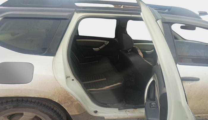 2012 Renault Duster 85 PS RXL DIESEL, Diesel, Manual, 1,00,703 km, interior