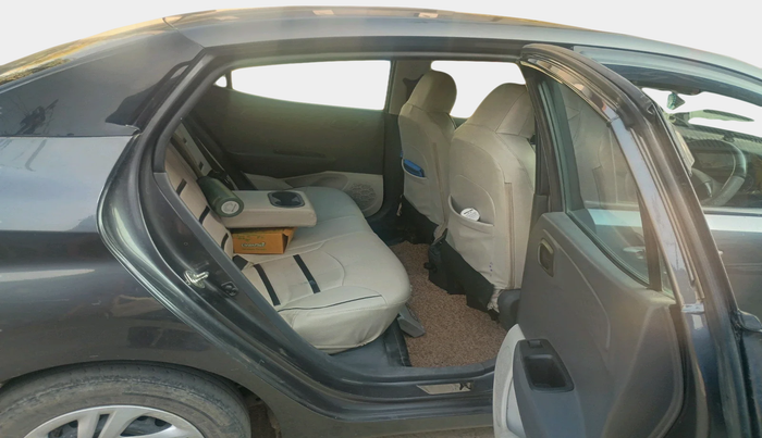 2020 Hyundai AURA S 1.2 CNG, CNG, Manual, 1,01,846 km, interior