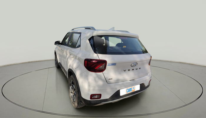 2020 Hyundai VENUE SX 1.5 CRDI, Diesel, Manual, 70,647 km, exterior