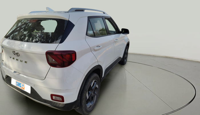 2020 Hyundai VENUE SX 1.5 CRDI, Diesel, Manual, 70,647 km, exterior