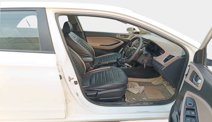 2018 Hyundai Elite i20 MAGNA EXECUTIVE 1.2, Petrol, Manual, 1,09,838 km, interior