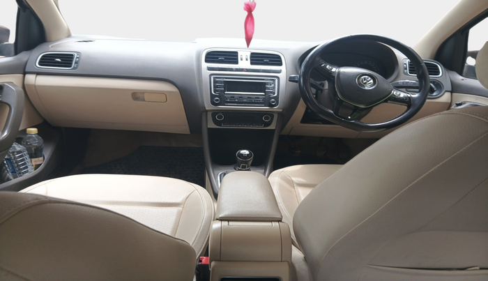 2014 Volkswagen Vento HIGHLINE DIESEL 1.5, Diesel, Manual, 1,16,329 km, interior