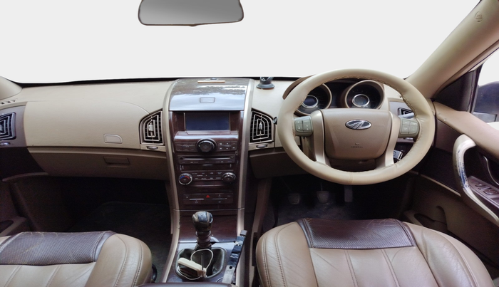 2012 Mahindra XUV500 W8, Diesel, Manual, 7,89,908 km, interior