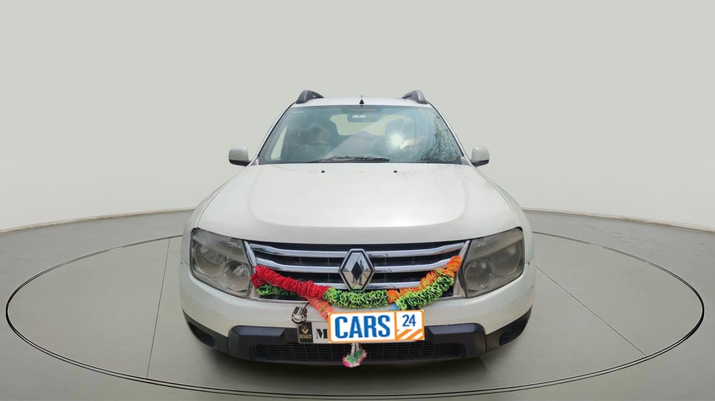 2015 Renault Duster 85 PS RXE DIESEL, Diesel, Manual, 2,17,989 km, exterior