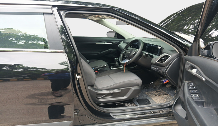 2024 KIA SELTOS  HTK 1.5 PETROL MT, Petrol, Manual, 2,795 km, interior