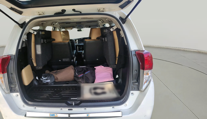 2025 Toyota Innova Crysta 2.4 ZX 7STR, Diesel, Manual, 31,839 km, exterior