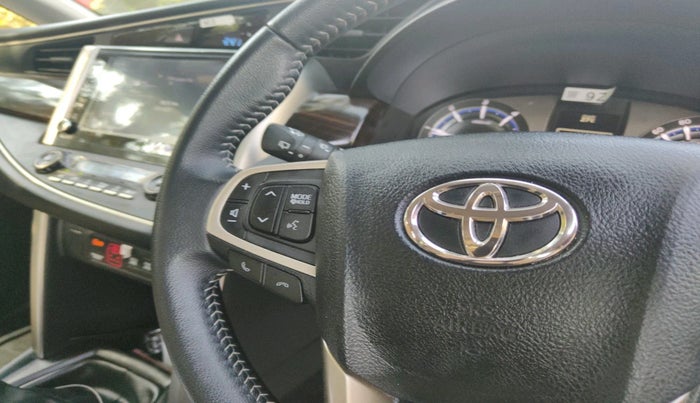 2025 Toyota Innova Crysta 2.4 ZX 7STR, Diesel, Manual, 31,839 km, interior