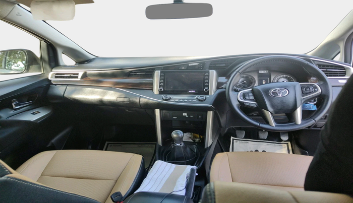 2025 Toyota Innova Crysta 2.4 ZX 7STR, Diesel, Manual, 31,839 km, interior