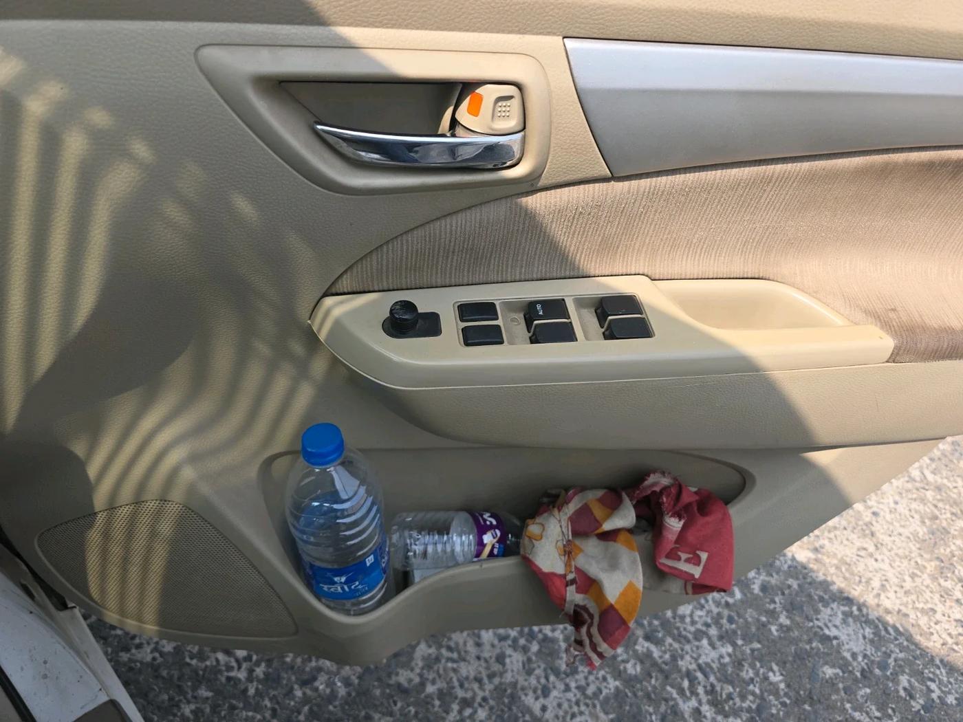 2014 Maruti Ertiga ZXI, Petrol, Manual, 61,050 km, interior