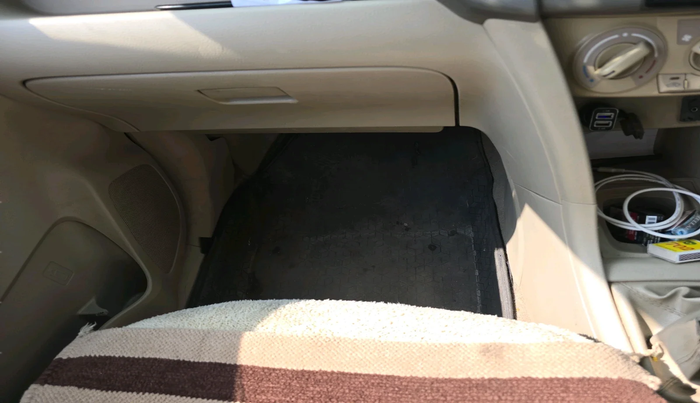 2014 Maruti Ertiga ZXI, Petrol, Manual, 61,050 km, interior