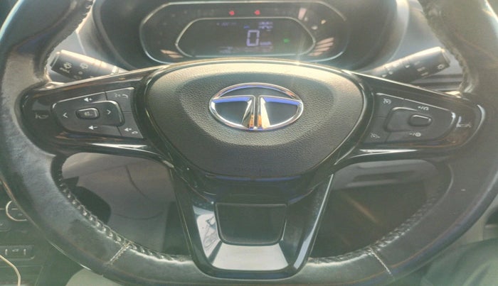 2021 Tata NEXON XZ PLUS DIESEL SUNROOF, Diesel, Manual, 1,42,861 km, interior