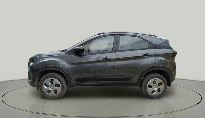 2024 Tata NEXON PURE SUNROOF 1.2 PETROL, Petrol, Manual, 13,981 km, exterior