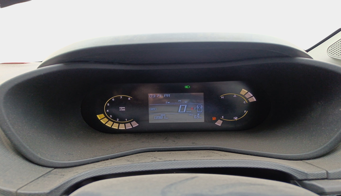 2024 Tata NEXON PURE SUNROOF 1.2 PETROL, Petrol, Manual, 13,981 km, interior