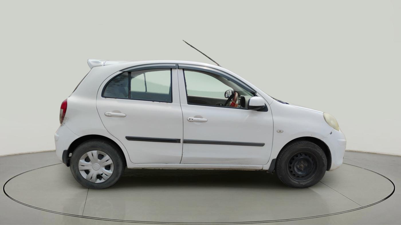 2011 Nissan Micra XV DIESEL, Diesel, Manual, 1,00,487 km, exterior