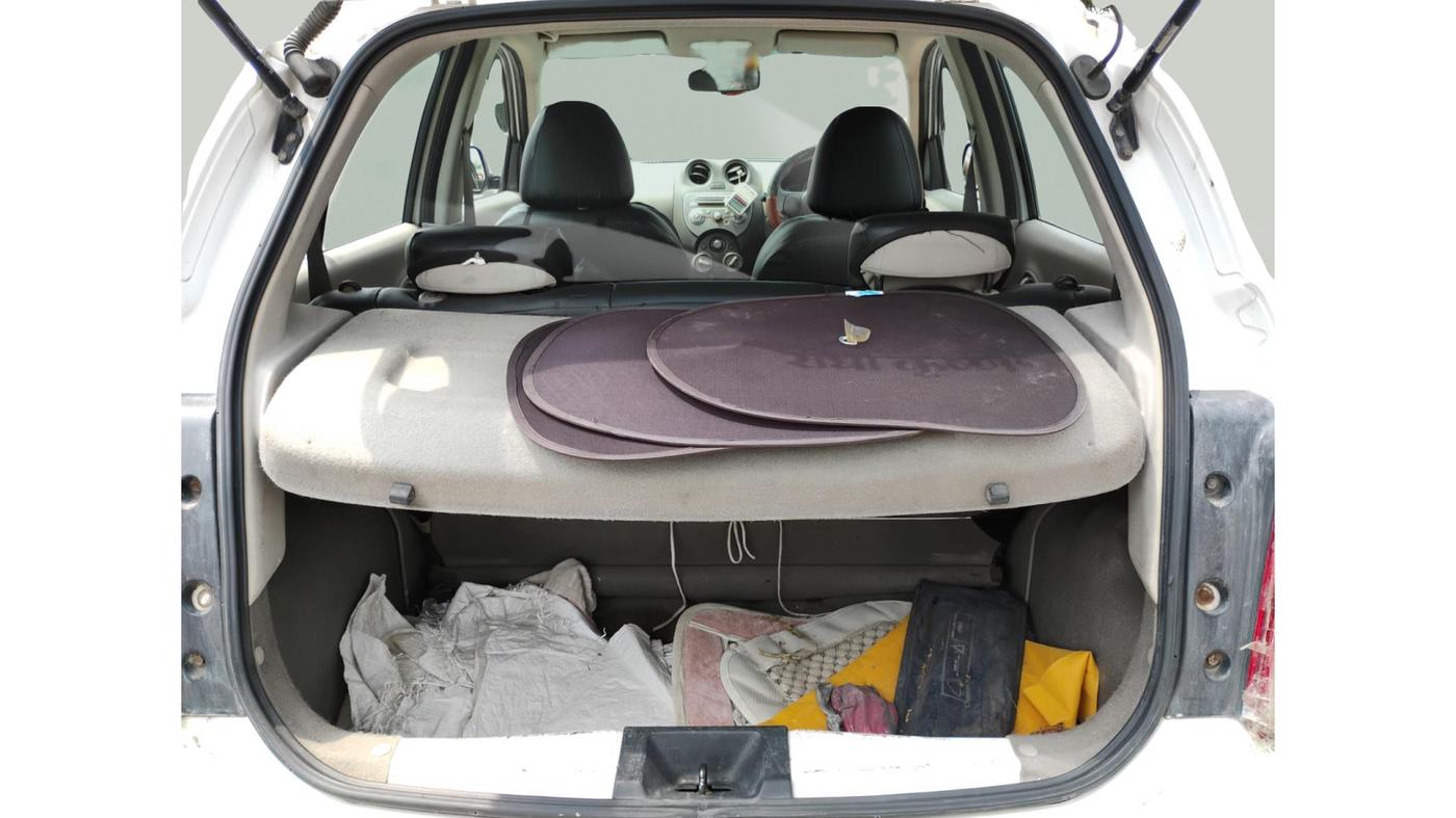2011 Nissan Micra XV DIESEL, Diesel, Manual, 1,00,487 km, exterior