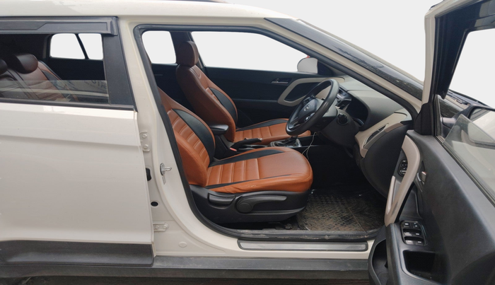 2016 Hyundai Creta SX PLUS AT 1.6 DIESEL, Diesel, Automatic, 74,743 km, interior