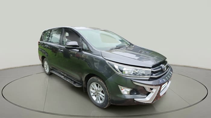 2020 Toyota Innova Crysta 2.4 GX 8 STR, Diesel, Manual, 1,29,769 km, exterior