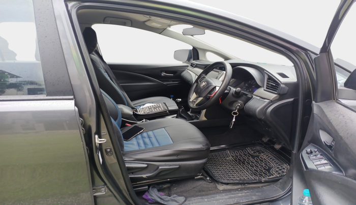 2020 Toyota Innova Crysta 2.4 GX 8 STR, Diesel, Manual, 1,29,769 km, interior