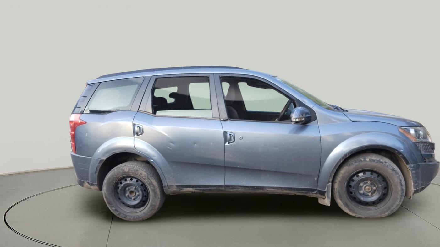 2014 Mahindra XUV500 W6, Diesel, Manual, 82,769 km, exterior