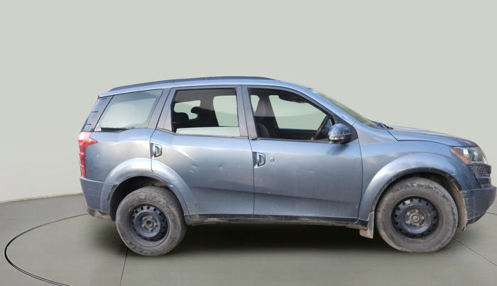 2014 Mahindra XUV500 W6, Diesel, Manual, 82,769 km, exterior