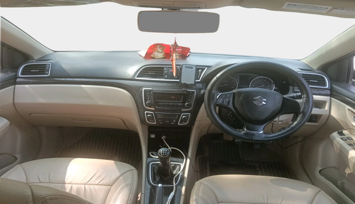 2017 Maruti Ciaz DELTA 1.4 MT PETROL, Petrol, Manual, 1,16,584 km, interior