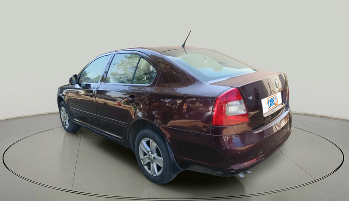 2012 Skoda Laura AMBIENTE 1.9 TDI MT, Diesel, Manual, 96,547 km, exterior