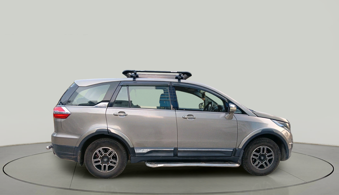 2017 Tata Hexa XM 4X2 7 STR, Diesel, Manual, 1,17,256 km, exterior