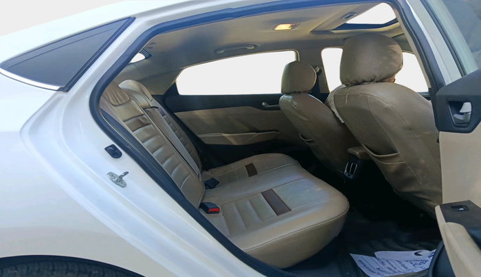 2021 Hyundai Verna SX 1.5 VTVT, Petrol, Manual, 1,51,037 km, interior