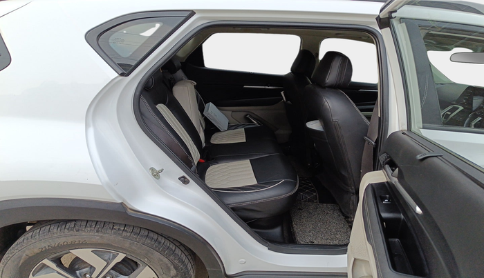 2021 KIA SONET HTX 1.5 AT, Diesel, Automatic, 1,06,105 km, interior