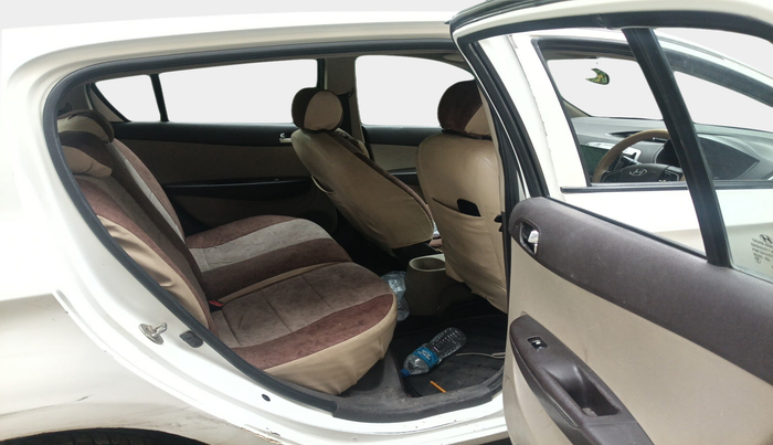 2011 Hyundai i20 SPORTZ 1.4 CRDI, Diesel, Manual, 1,14,059 km, interior