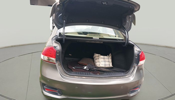 2019 Maruti Ciaz SIGMA 1.5 SHVS MT  PETROL, Petrol, Manual, 35,815 km, exterior